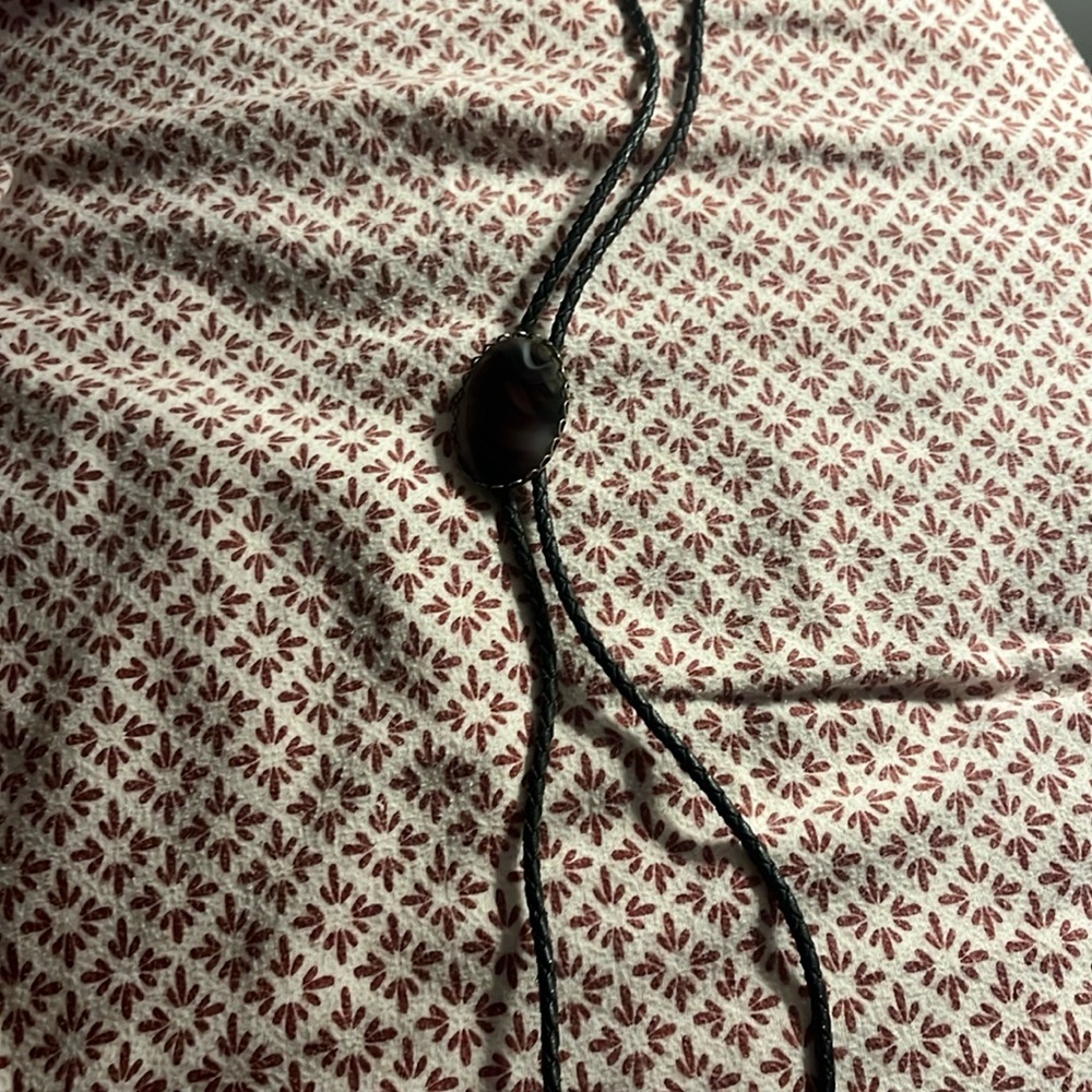 Bolo tie